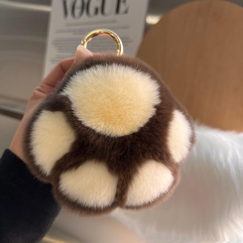 Plush Paw Keychain Stornfield