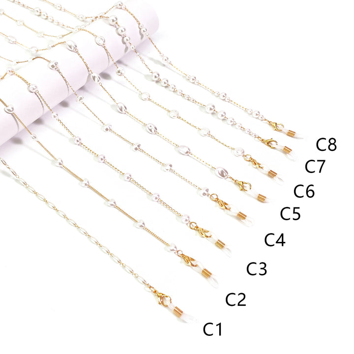Elegant Pearl-Accented Eyewear Chain Stornfield