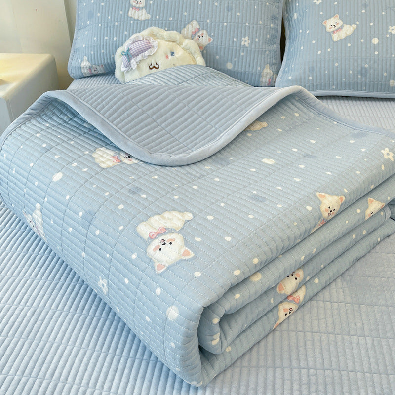 Floral Patterned Quilted Bed Cover Set