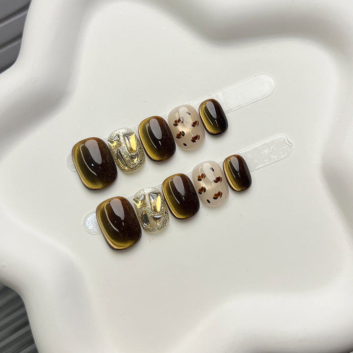 Decorative Press-On Nail Set