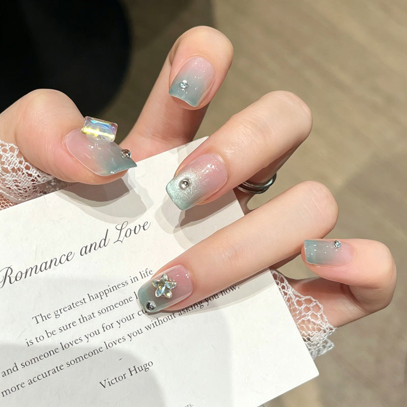 Glittery Press-On Nail Art Set Stornfield