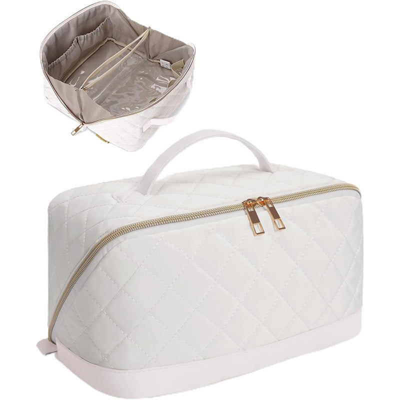 Cosmetic case with versatile compartments Stornfield
