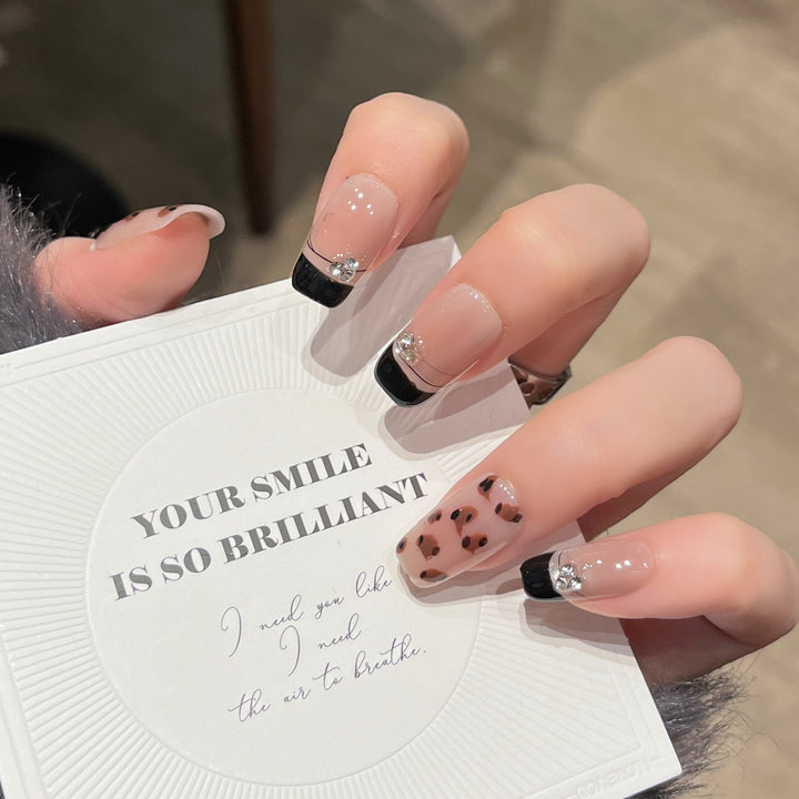 Premium Decorative Animal Print Press-On Nails Stornfield