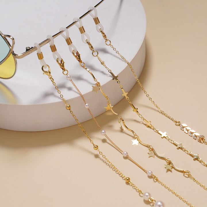 Fashionable Star-Embellished Eyewear Chain Stornfield