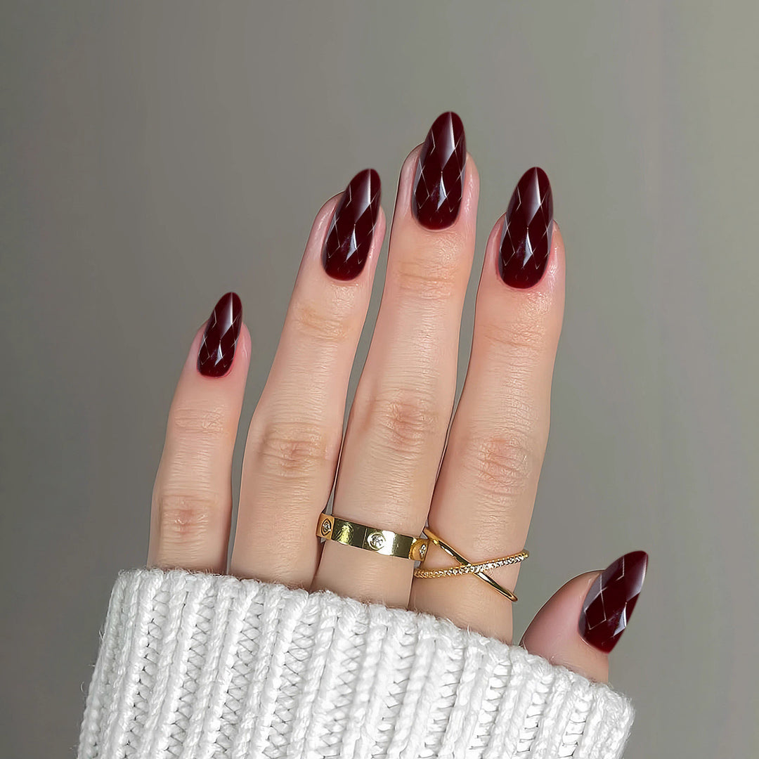 Premium Glossy Diamond-Shaped Press-On Nails Stornfield