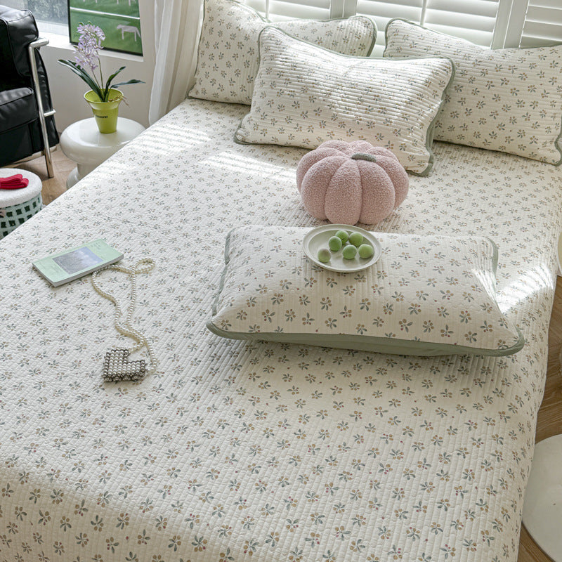 Quilted Space-Themed Bedspread Set with Pillow Shams