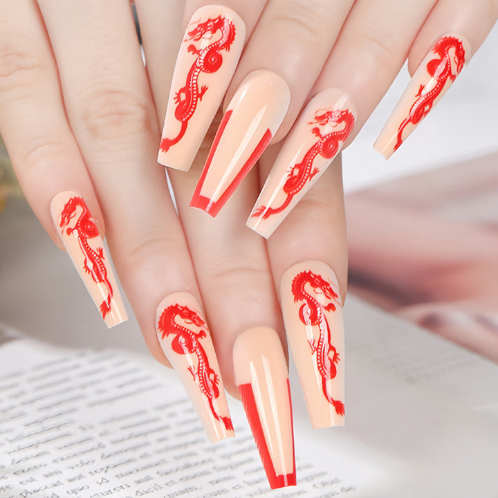 Art nails with dragon motif Stornfield