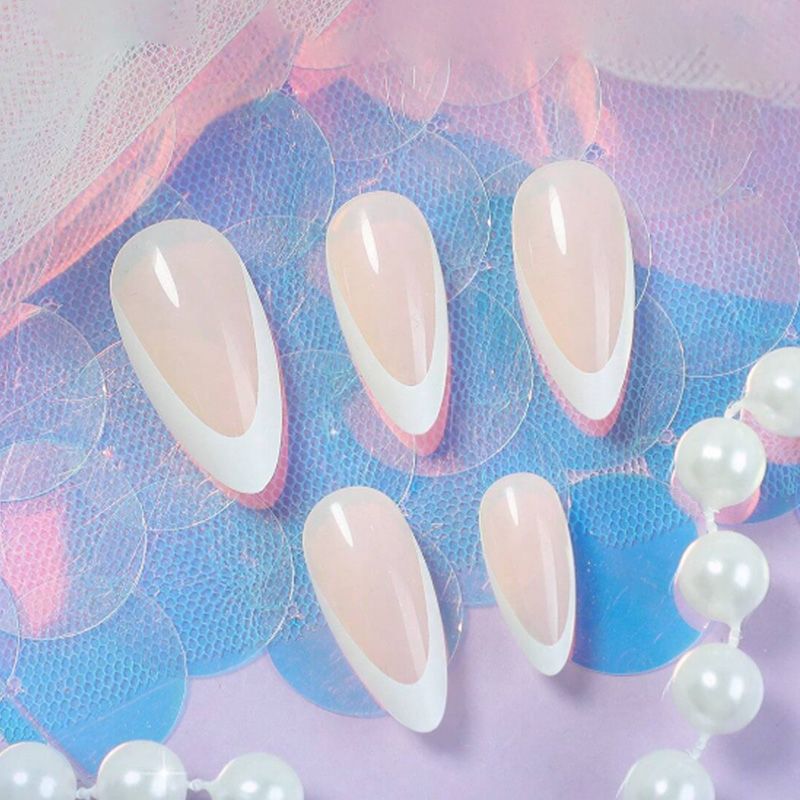 Nail art set with elegant French manicure Stornfield