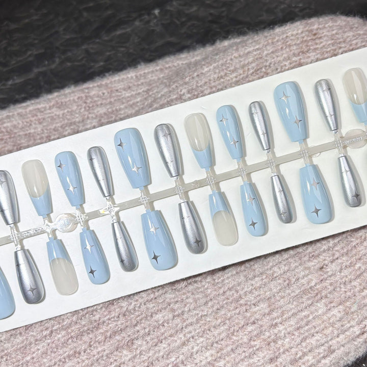 Stylish Star-Embellished Press-On Nail Set