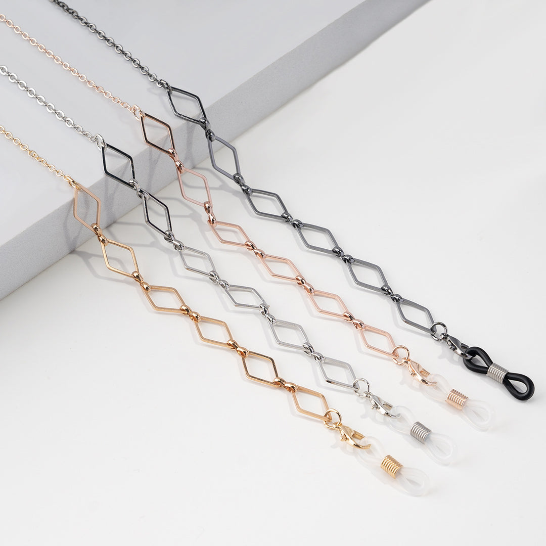 Fashion-Forward Eyewear Chain Stornfield