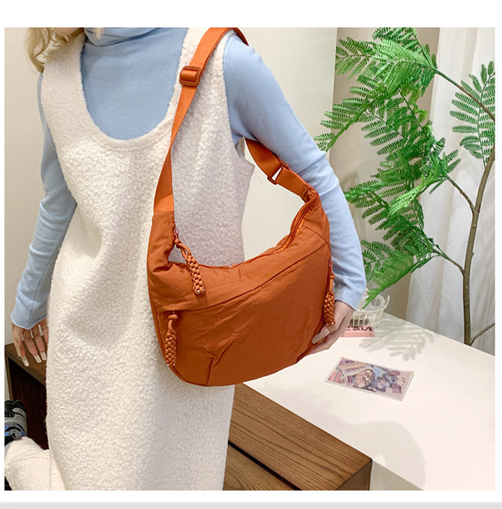 Comfortable shoulder bag with practical compartments Stornfield