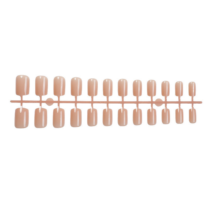 Artificial nail set in elegant nude look Stornfield