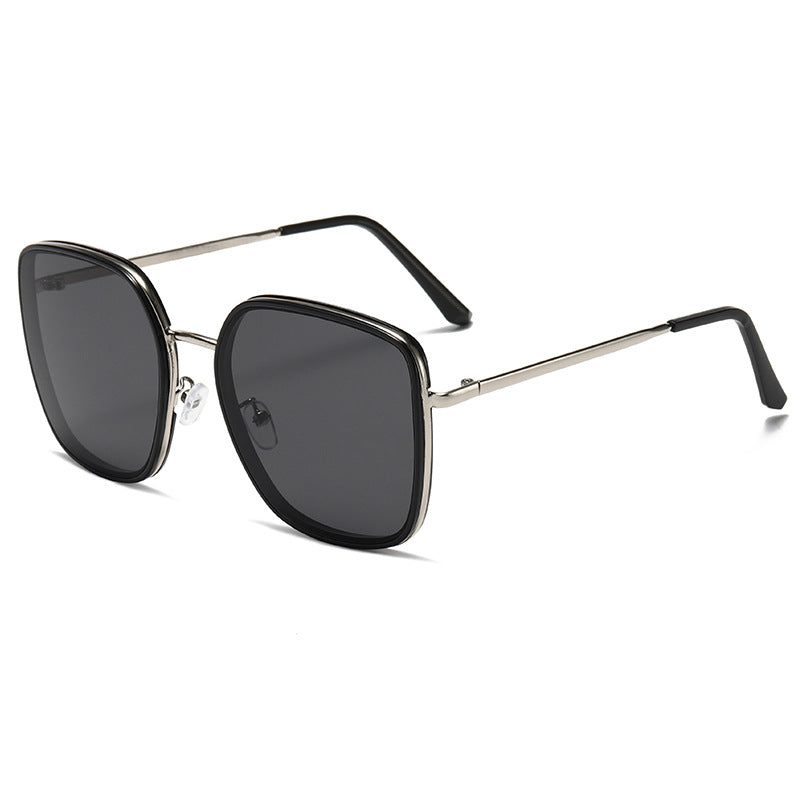 Ladies square sunglasses with luxurious metal frame and UV protection Stornfield