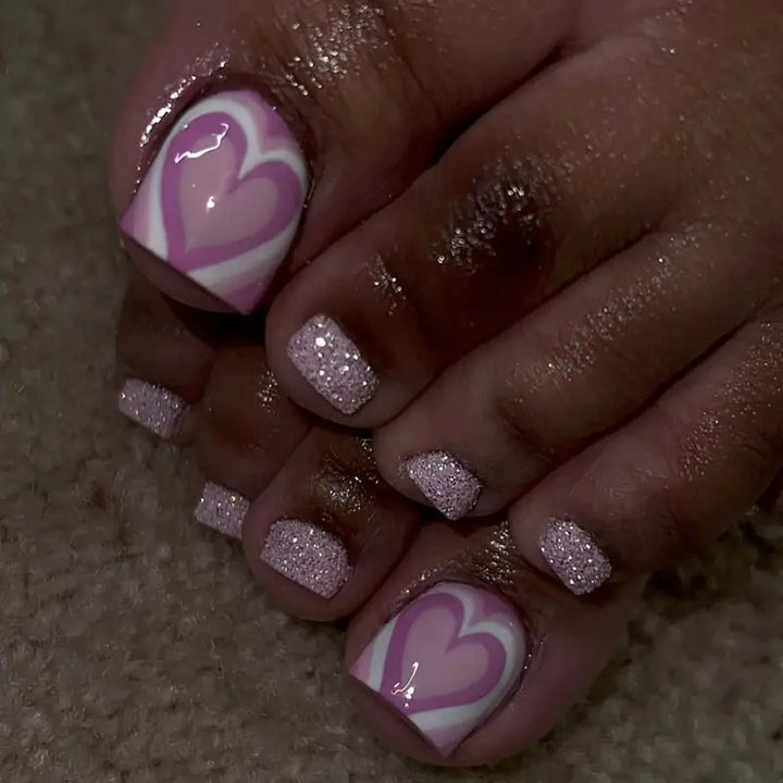 Rhinestone-Embellished Pedicure Stornfield