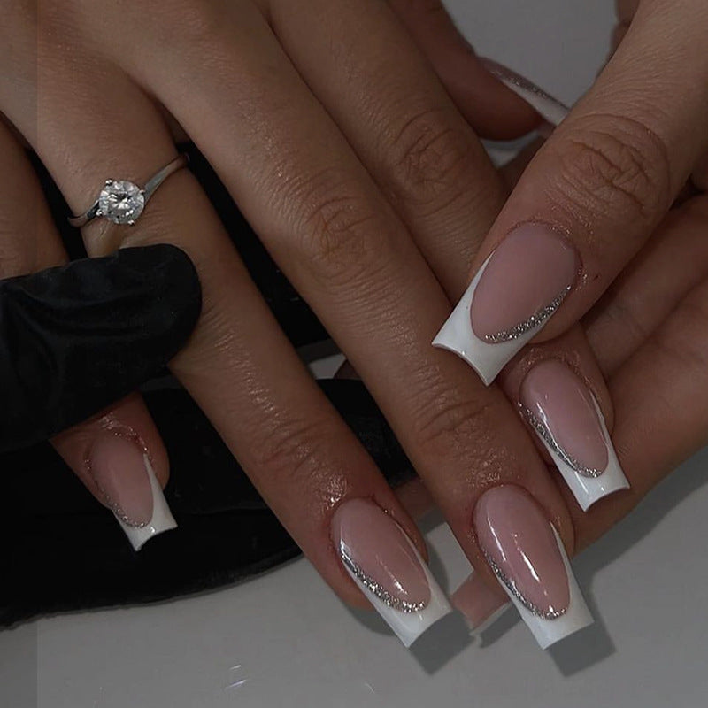 Artificial nail set with elegant design and glitter accents Stornfield