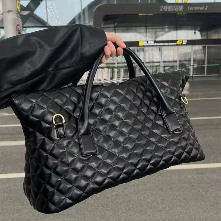 Stylish and Practical Travel Bag Stornfield