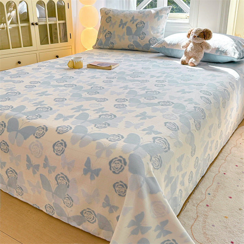Reversible lightweight bedspread with floral butterfly jacquard texture