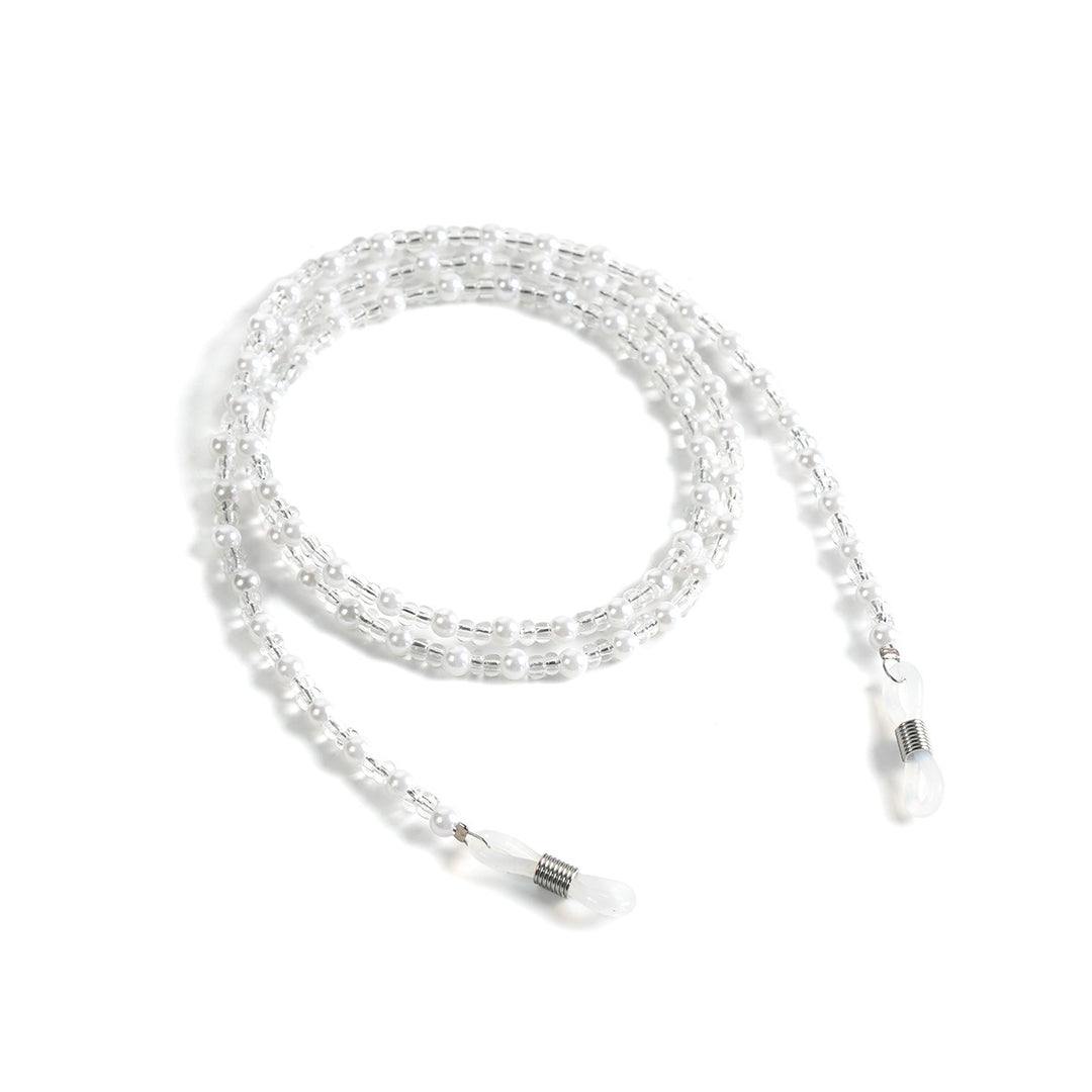 Vintage-Inspired Beaded Eyewear Chain Stornfield
