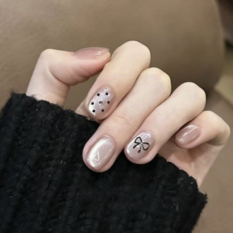 Decorative Press-On Nail Kit Stornfield