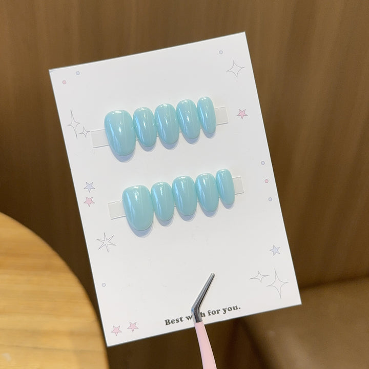 Artificial Gel Nails in Modern Design Stornfield
