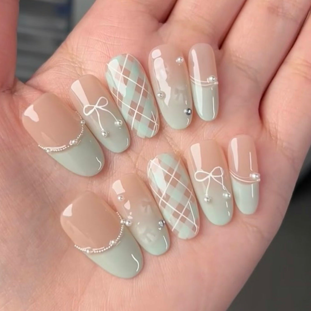 Artistic Floral Detailed Press-On Nail Set Stornfield