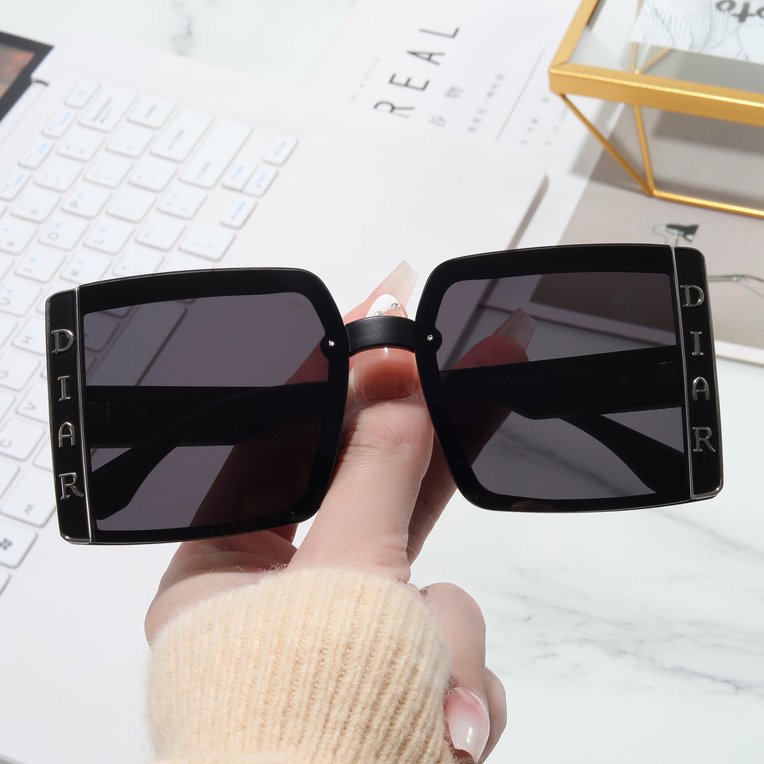Women's sunglasses in modern square design Stornfield