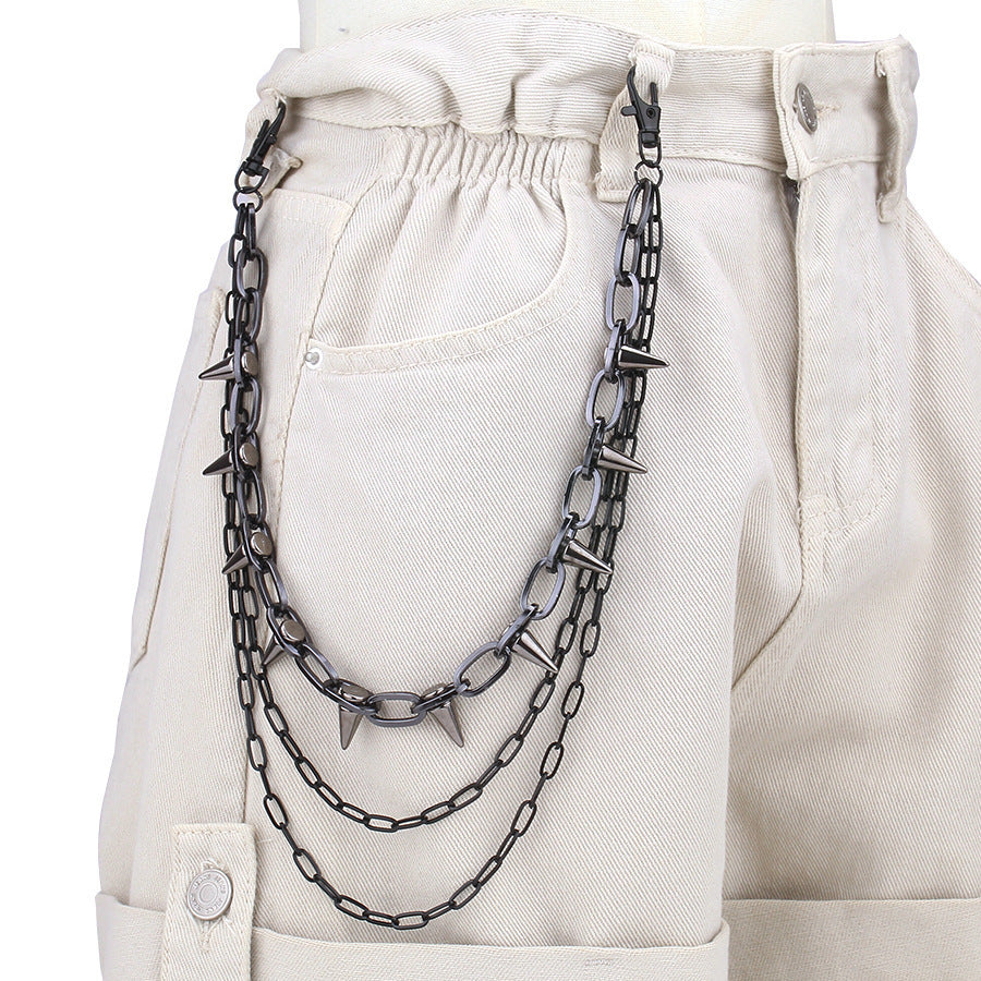 Fashionable chain belt with stud accents Stornfield