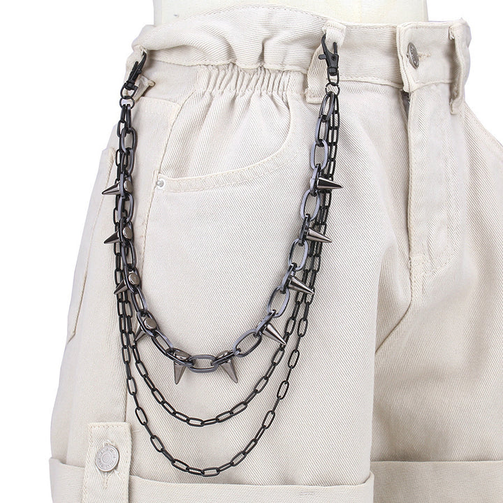 Fashionable chain belt with stud accents Stornfield