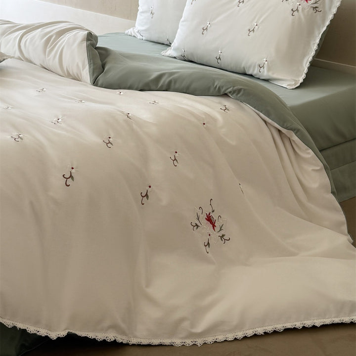 Botanical Embroidered Cotton Sateen Duvet Cover with Scalloped Lace Trim