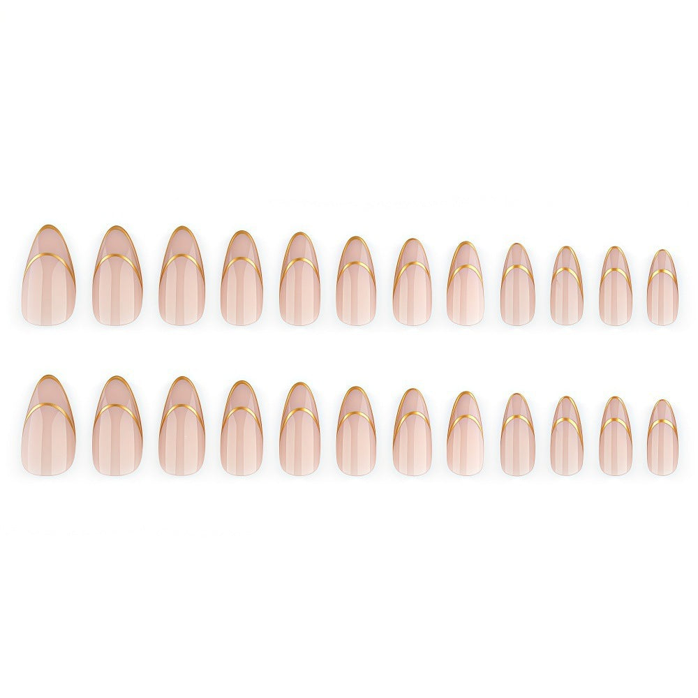 Artificial nails with elegant gold lines Stornfield