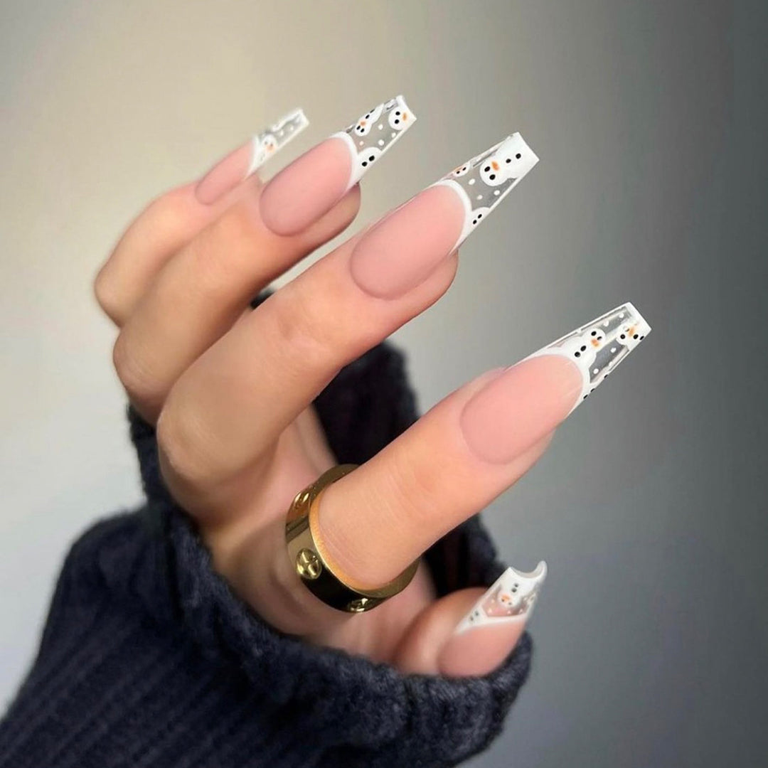 Artificial nail set with elegant pointed accents Stornfield