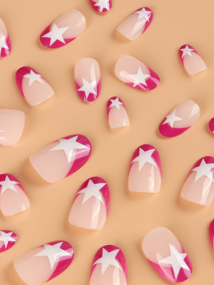 Artistic Star-Embellished Nail Design Stornfield