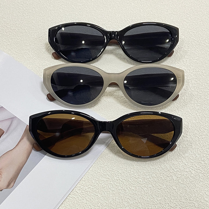 Fashionable Cat-Eye Sunglasses for Stylish Outfits Stornfield