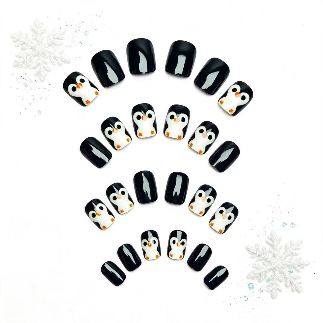 Artificial Nails in Winter Penguin Design Stornfield