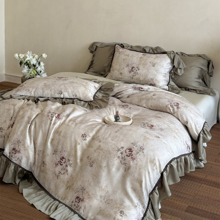 Vintage-Texture Floral Cotton Duvet Cover Ensemble with Ruffled Satin Border