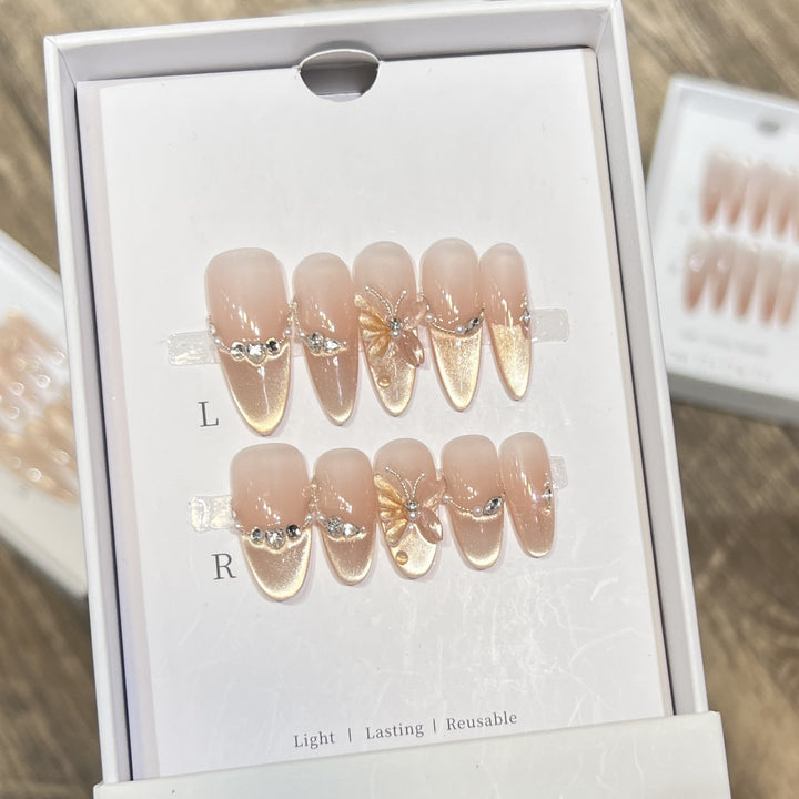 Elegant Butterfly-Accent Press-On Nail Set Stornfield