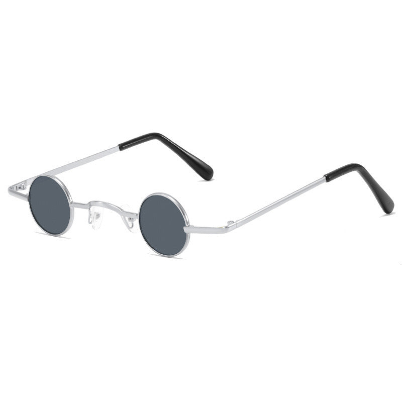 Retro-Inspired Round Metal Frame Sunglasses Stornfield