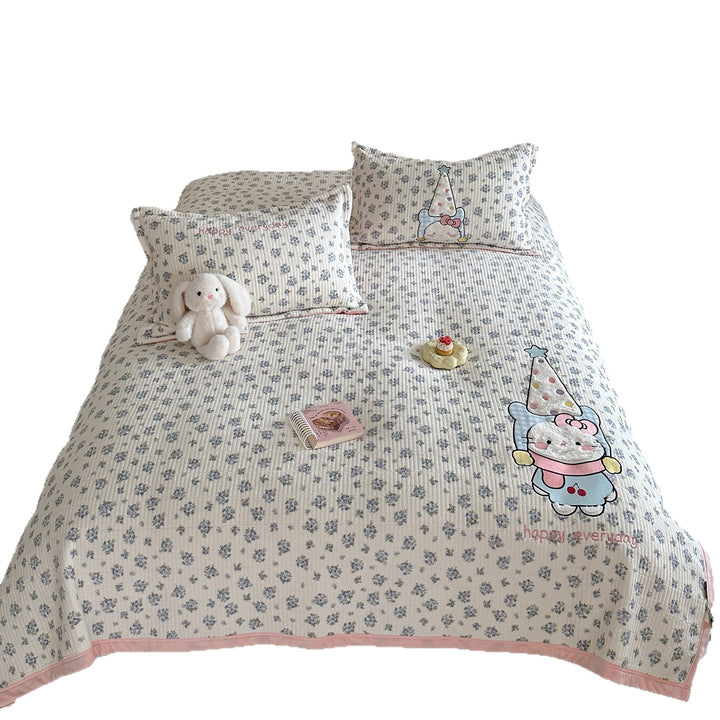 Quilted Cotton Bedspread Set with Dimensional Cat Appliqué & Pillow Shams