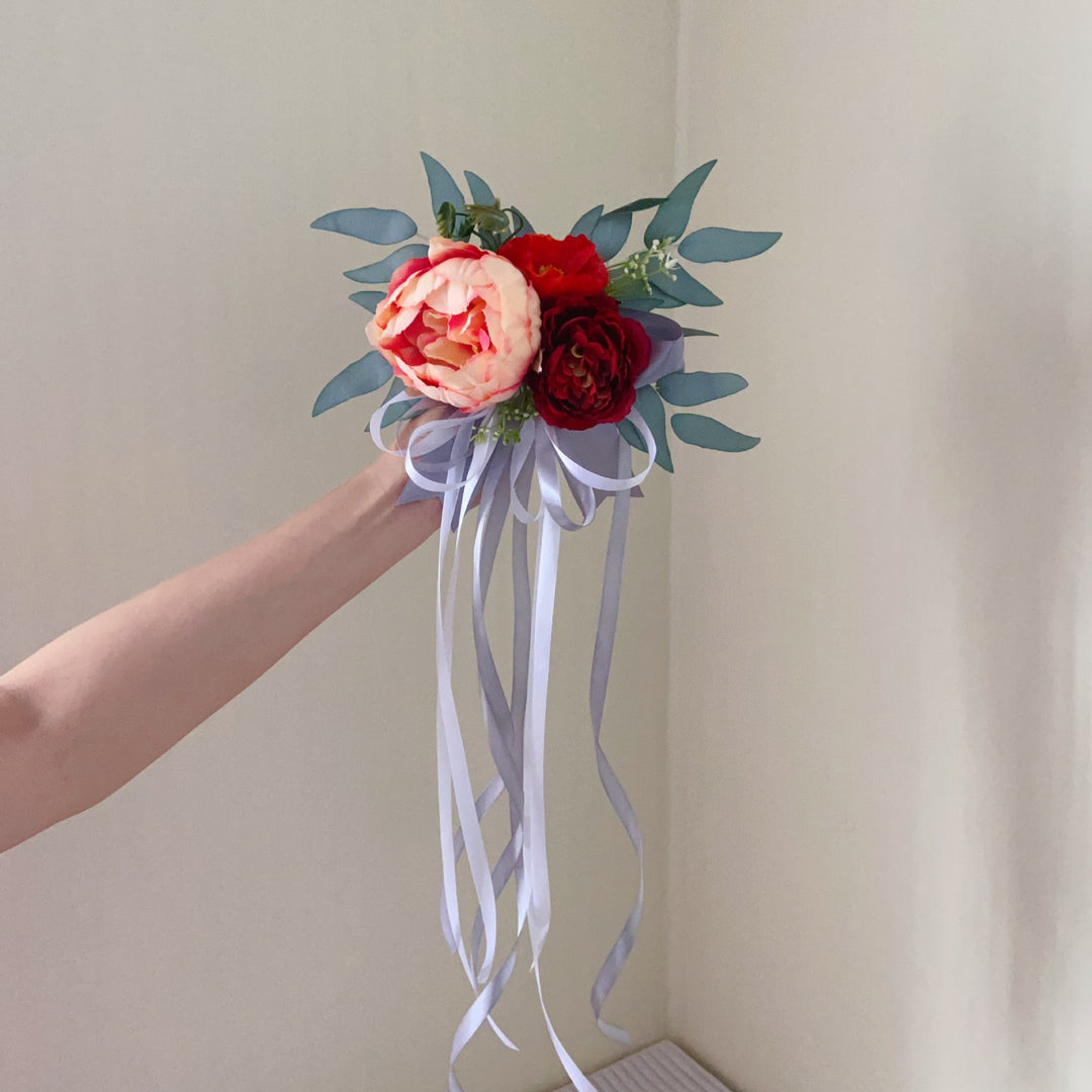 Elegant Floral Bridal Bouquet
