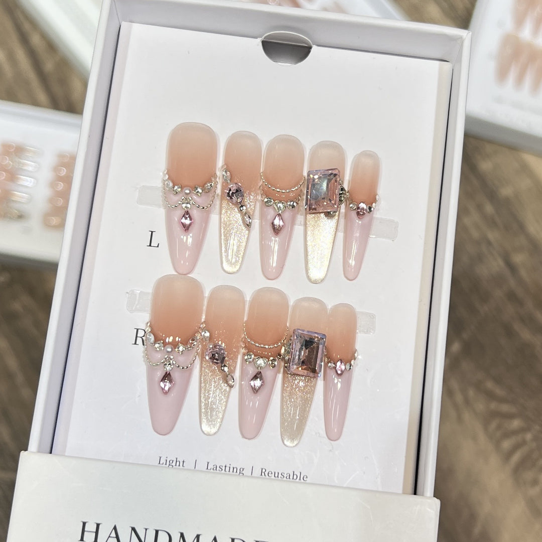 Luxurious Decorative Press-On Nail Tips