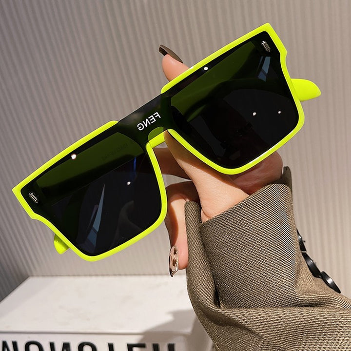 Women's fashionable square sunglasses with a sturdy frame and high wearing comfort Stornfield