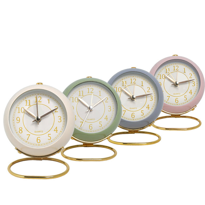 Stornfield | Vintage Round Analog Watch