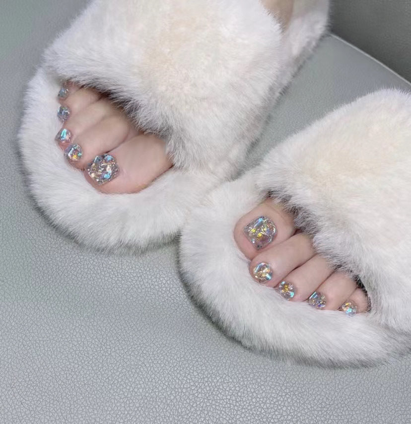 Rhinestone-Embellished Flip Flop Sandals Stornfield