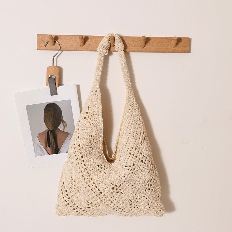Hand-knotted Tote Bag in V-Design Stornfield