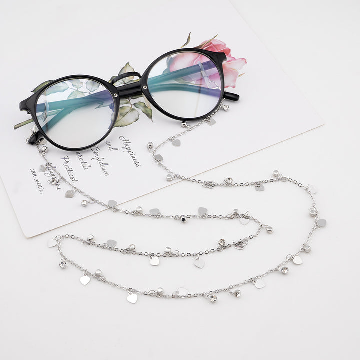 Decorative Heart-Shaped Eyewear Chain Stornfield