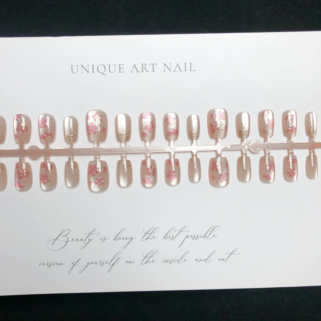 Premium Floral-Design Press-On Nail Set