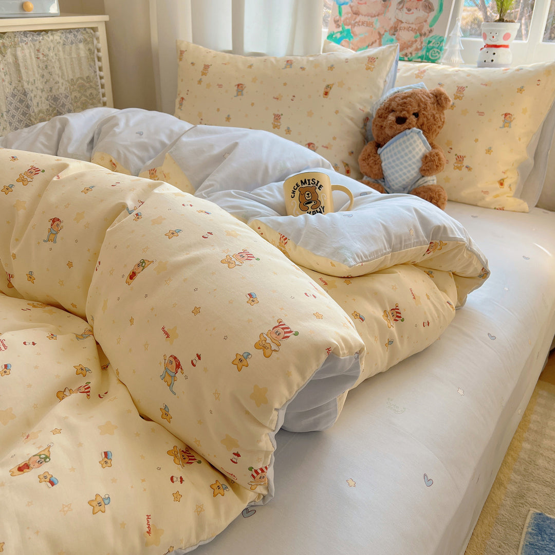 Cute Bear-Themed Bedding Set