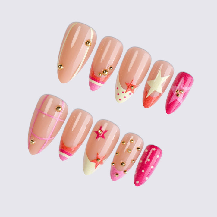 Glamorous artificial nails with creative design and golden accents Stornfield