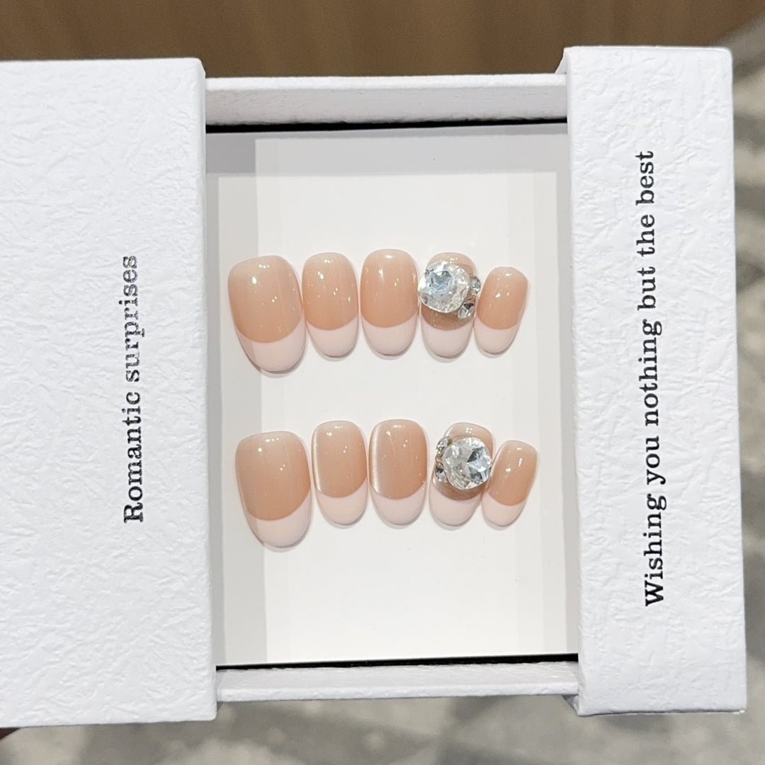 Artificial nail tips with elegant rhinestone accents Stornfield