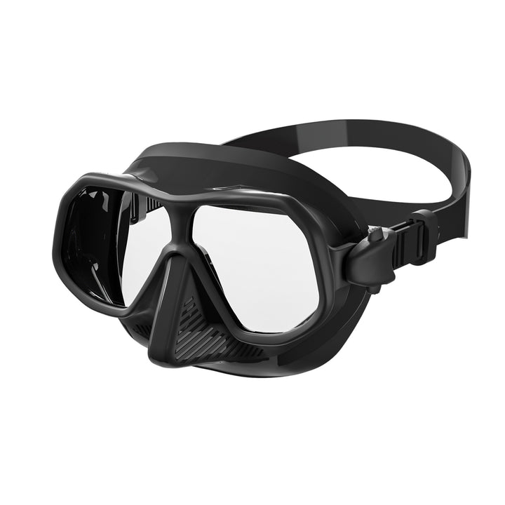 High-performance dive mask with visibility protection and anti-fog technology Stornfield
